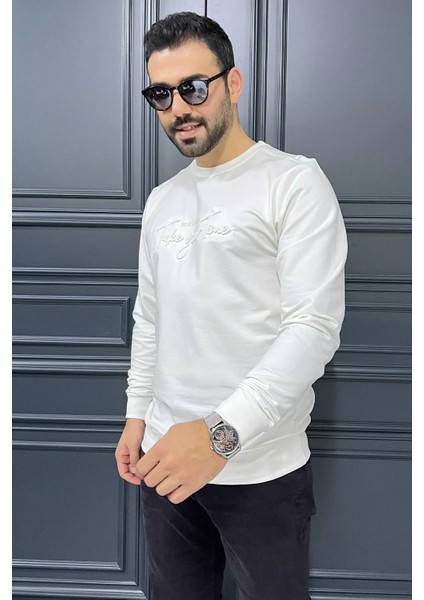 Erkek Bisiklet Yaka Yazı Kabartmalı Sweatshirt modelleri
