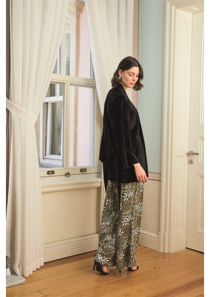 Kadın Çiçek Yaprak ve Etnik Desenli Dantelli 3'lü Pijama Takımı 24148