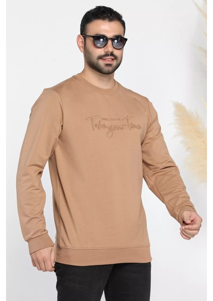 Erkek Bisiklet Yaka Yazı Kabartmalı Sweatshirt