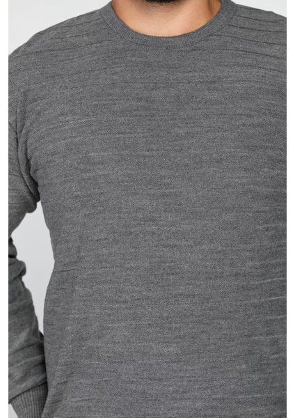 Erkek Bisiklet Yaka Çizgi Desenli Triko Kazak fiyatları