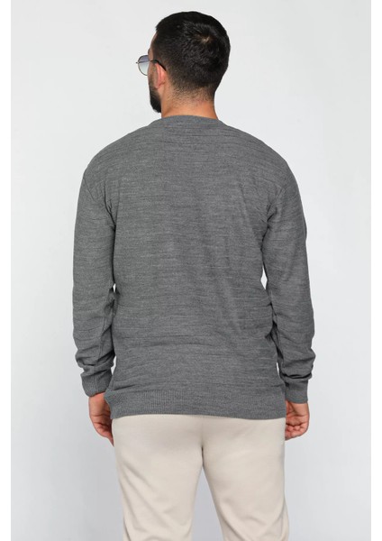 Erkek Bisiklet Yaka Çizgi Desenli Triko Kazak fırsatları