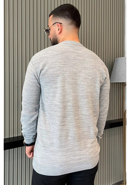 Erkek Bisiklet Yaka Çizgi Desenli Triko Kazak fırsatları