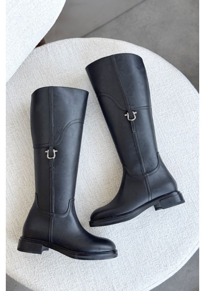 Kadın Date Düz Tabanlı Tokalı Çizme - Siyah-Deri