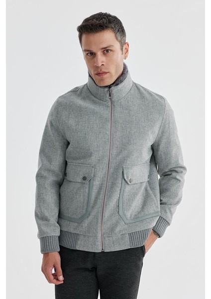 Gri Comfort Fit Kürklü Yaka Yünlü Mont