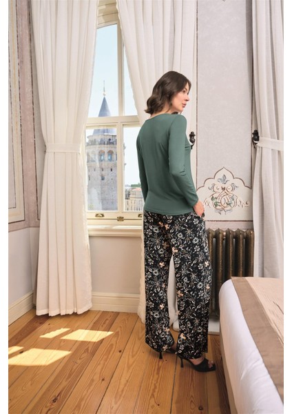 Kadın Çiçek ve Yaprak Desenli Dantelli Büyük Beden Pijama Takımı 24168BAT