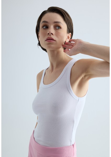 Kadın Beyaz Renk Basic Atlet fiyatları