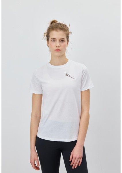 Kadın Chopstick Baskılı Beyaz T-Shirt modelleri