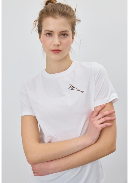 Kadın Chopstick Baskılı Beyaz T-Shirt fırsatları