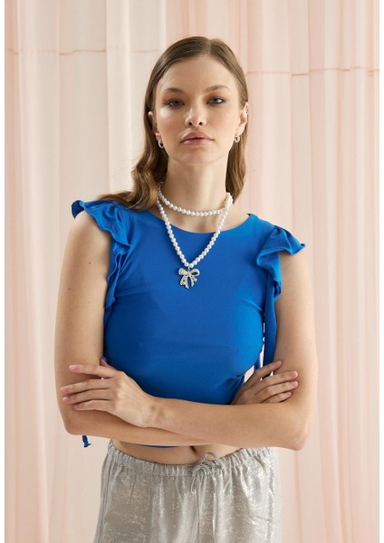 Kadın Mavi Renk Kolları Fırfırlı Sıfır Kol T-Shirt