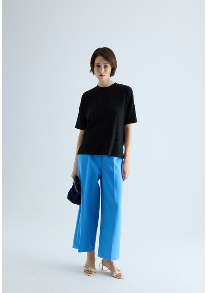 Kadın Siyah Renk Basic Kaşkorse Bisiklet Yaka T-Shirt fırsatları