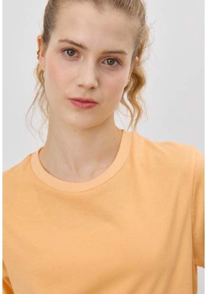Kadın Basic Kısa Kollu T-Shirt