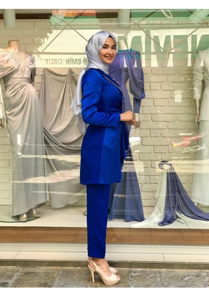 Önü Taşlı Ceket Pantolon Takım