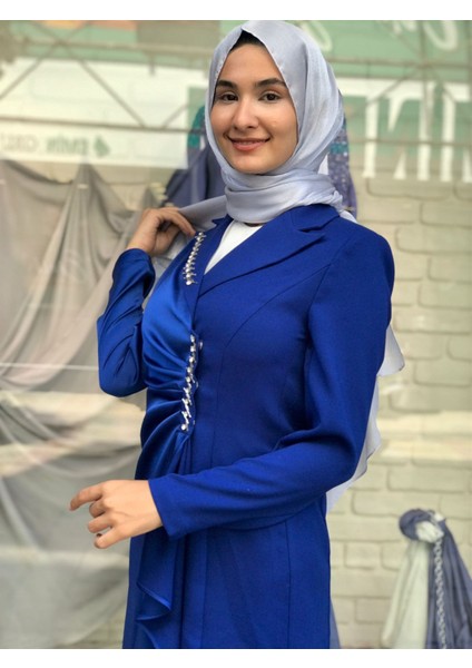 Önü Taşlı Ceket Pantolon Takım