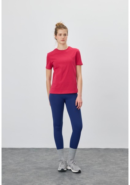 Kadın Tango Red Basic T-Shirt fiyatları