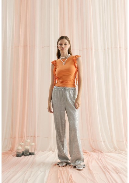 Kadın Orange Renk Kolları Fırfırlı Sıfır Kol T-Shirt fırsatları