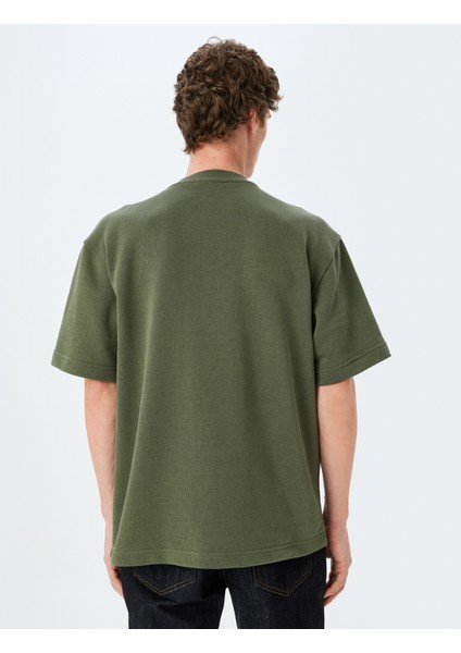 Bisiklet Yaka Kısa Kollu Pamuk Karışımlı Slogan Baskılı Oversize Tişört fırsatları