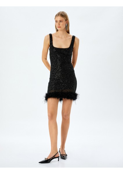 Tüy Detaylı Payetli Kare Yaka Kolsuz Mini Elbise modelleri