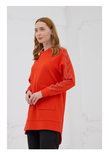 Kolları Çakma Taşlı Önü Cepli Sweatshırt
