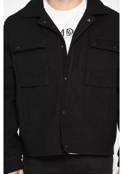 Ön Çıtçıtlı Erkek Kaşe Mont