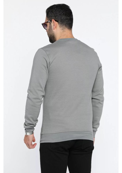 Bisiklet Yaka Kabartmalı Erkek Sweatshirt