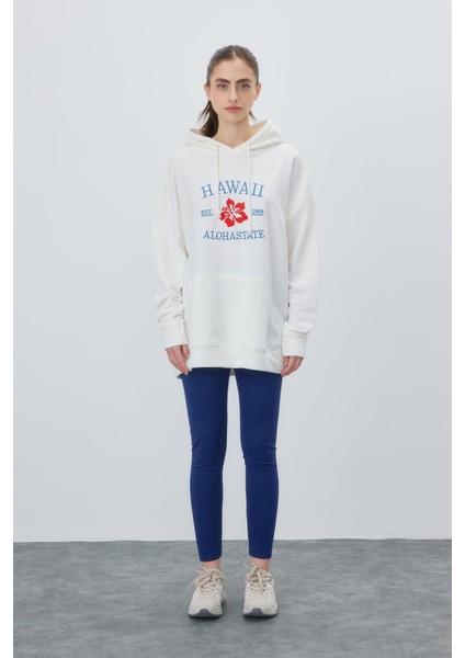 Kadın Ekru Baskılı Kapüşonlu Oversize Sweatshirt