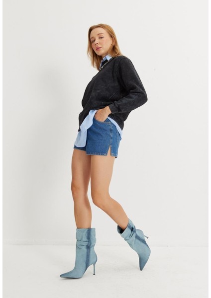 Kadın Siyah Renk Yıkamalı Eskitmeli Kısa Sweatshirt fırsatları