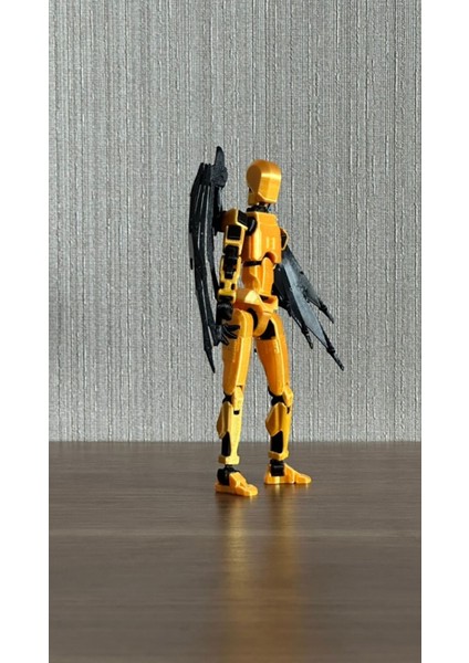 Lucky 13 Titan 13 Oynar Eklemli Robot Figür Oyuncak - Yarasa Kanat Serisi Altın Dummy modelleri