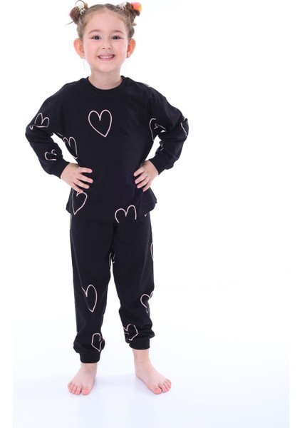 Kalp Desenli Çocuk Pijama Takımı