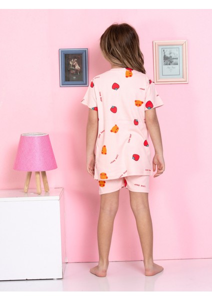 Çilek Desenli Fitilli Kumaş Pembe Şortlu Pijama Takımı