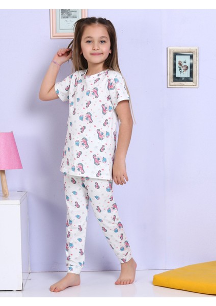Denizatı Desenli Beyaz Pijama Takımı fiyatları