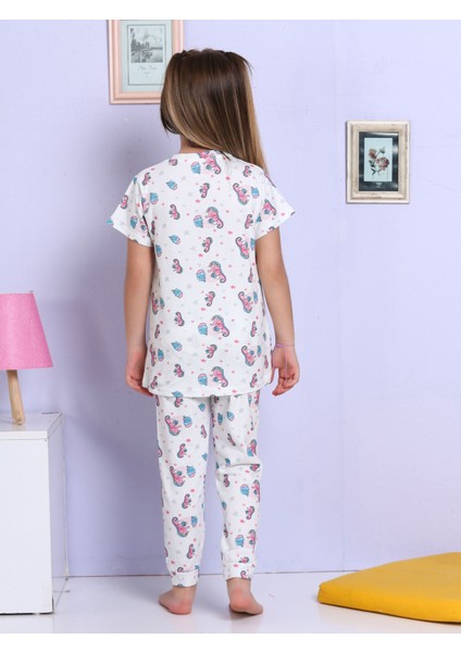 Denizatı Desenli Beyaz Pijama Takımı fırsatları