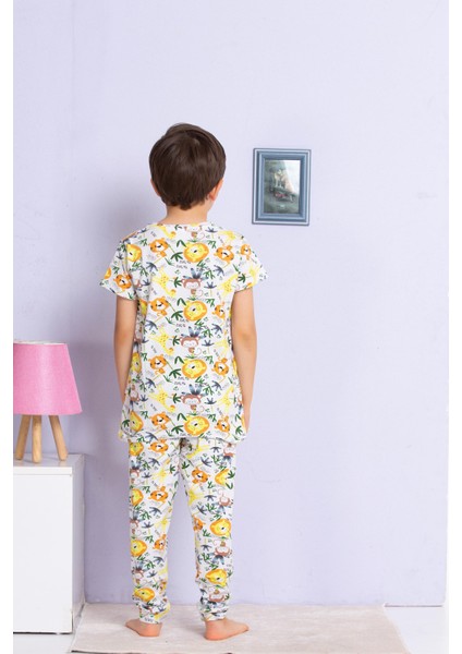 Hayvan Desenli Renkli Pijama Takımı