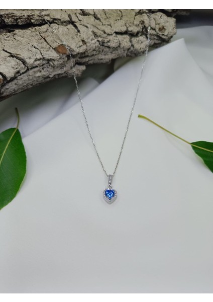 Kadın Pırlanta Modeli Mavi Zirkon Taşlı 316 L Çelik Kalp Kolye fırsatları