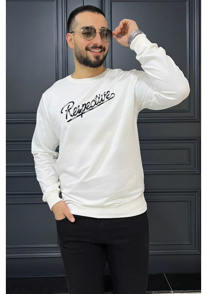 Erkek Bisiklet Yaka Ön Nakışlı Sweatshirt fiyatları