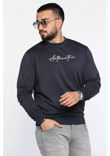 Erkek Bisiklet Yaka Ön Nakışlı Sweatshirt