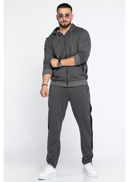 Erkek Kapüşonlu Eşofman Takımı
