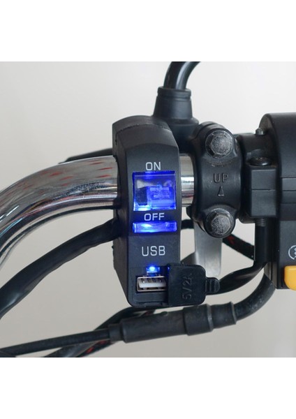 Kırmızı Stil Dc 12V LED Göstergesi Motosiklet Gidon Montaj USB Telefon Şarj Cihazı Anahtarlı Motosiklet Aksesuarları Yedek Parça (Yurt Dışından) fiyatları