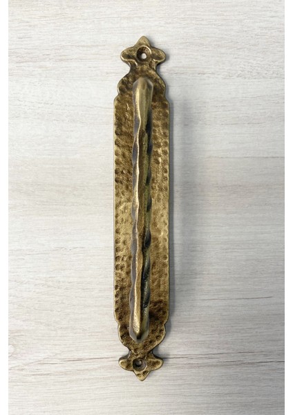 Pirinç Döküm Antik Sarı Rengi 21 cm Alt Tablalı Yüzeyden Vidalı Rustik Çekme Kol/kulp (Ömür Boyu Garanti)