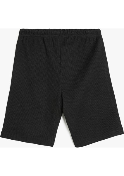 Beli Bağlamalı Cep Detaylı Basic Şort