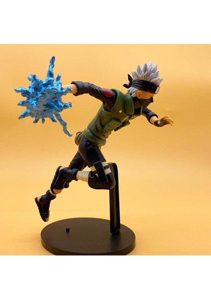 Naruto Shippuden Titreşim Yıldız Hatake Kakashi Standlı Figür 20 cm