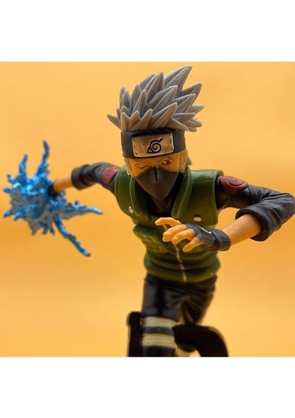 Naruto Shippuden Titreşim Yıldız Hatake Kakashi Standlı Figür 20 cm