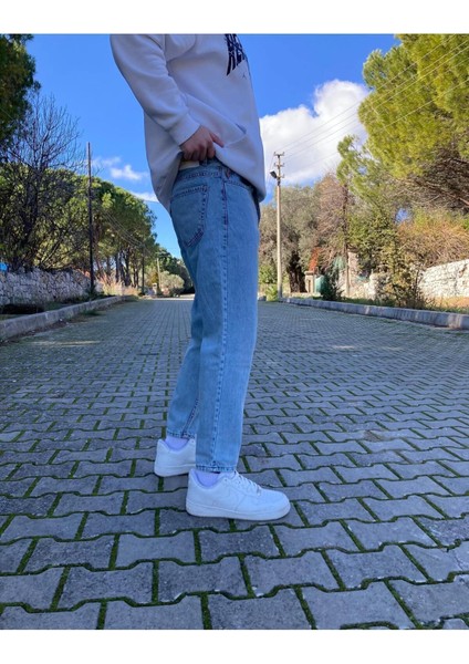 Yıkamalı Mavi Boyfriend Pantolon