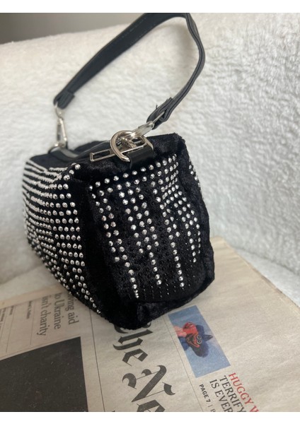 Taşlı Kadife Abiye Çanta modelleri