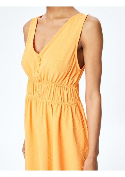 Dokulu A Kesim Kolsuz V Yaka Gipe Detaylı Mini Elbise indirimleri