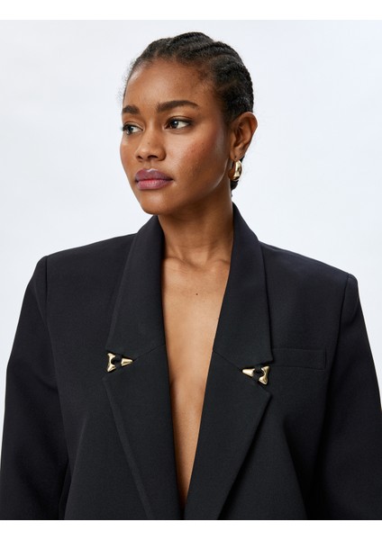 Aksesuar Detaylı Kruvaze Oversize Blazer Ceket