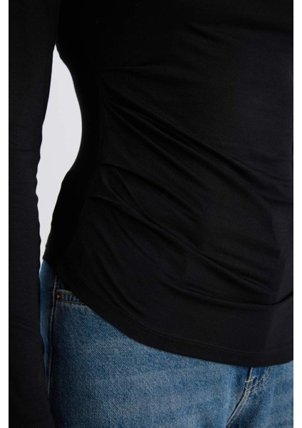 Slim Fit Dar Kesim Bisiklet Yaka Basic Düz Soft Touch Uzun Kollu Tişört E5884AX25SP