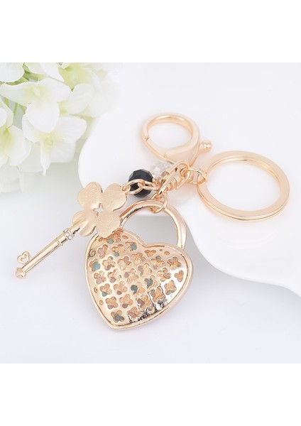 Çok Renkli Stil Kalp Anahtarlığı Renkli Opallerle Süslü Moda Klasik Çanta Anahtarlık (Yurt Dışından) fırsatları