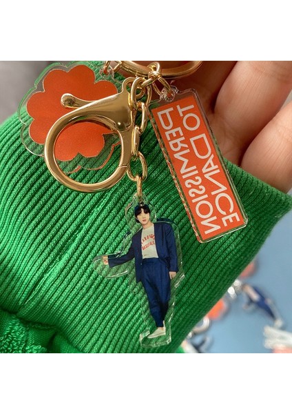 V Bts Butter Permission To Dance Anahtarlık Akrilik Altın Anahtarlık Sevimli Yaratıcı Kolye (Yurt Dışından) modelleri