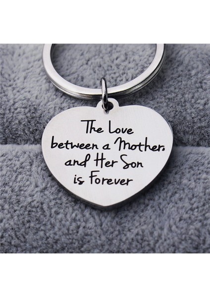 Anneler Günü si: Bir Anne İle Oğlu Arasındaki Aşk Sonsuza Dek Keychain (Yurt Dışından) fiyatları