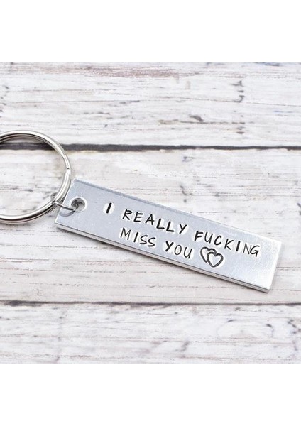 Gümüş Tarzı Seni Özlüyorum Anahtarlık.Uzun Mesafe si.Kız Arkadaş si En Iyi Arkadaş.Onun Için .Ona .Uzak Mesafe Ilişkisi.Erkek Arkadaş Seni Sadece Özlüyorum. (Yurt Dışından)